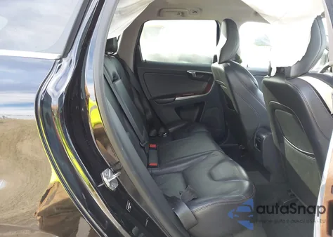 2017 Volvo Xc60 T5 Inscription z USA, uszkodzony, nr VIN YV440MDU1H2148967